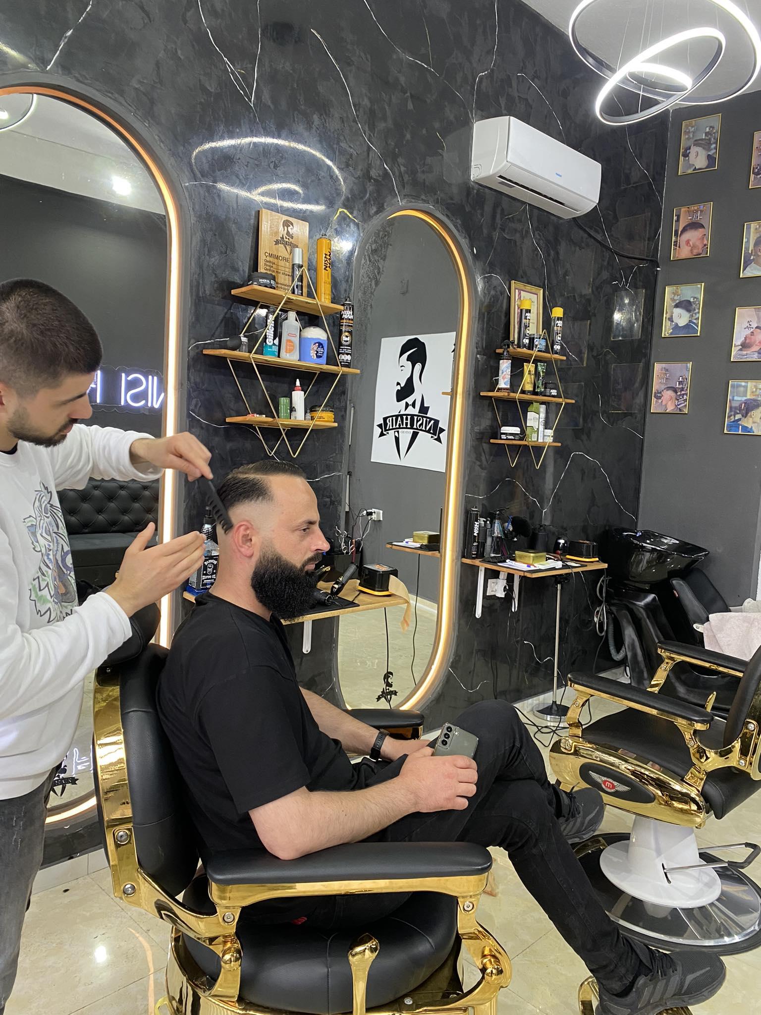 Rruajtje mjekre në Nisi Hair